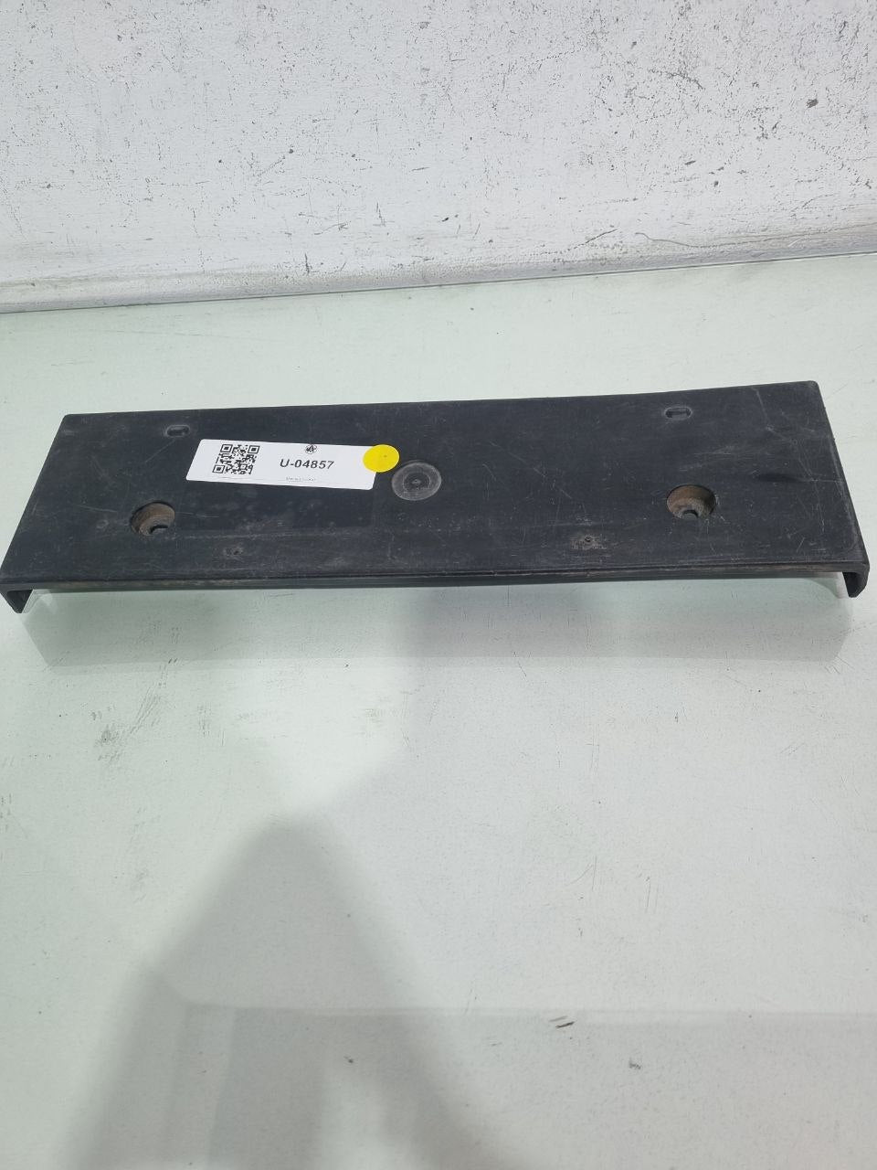 Suporte Placa Dianteiro Toyota Etios 2016/2019