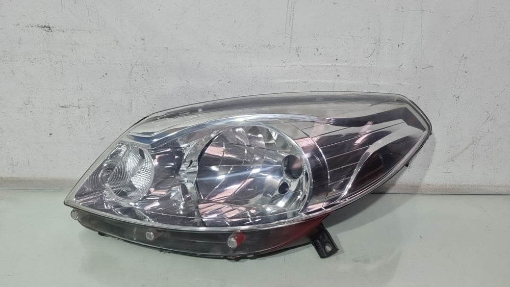 Farol Diant Esq Renault Sandero 2013/2014 Usado