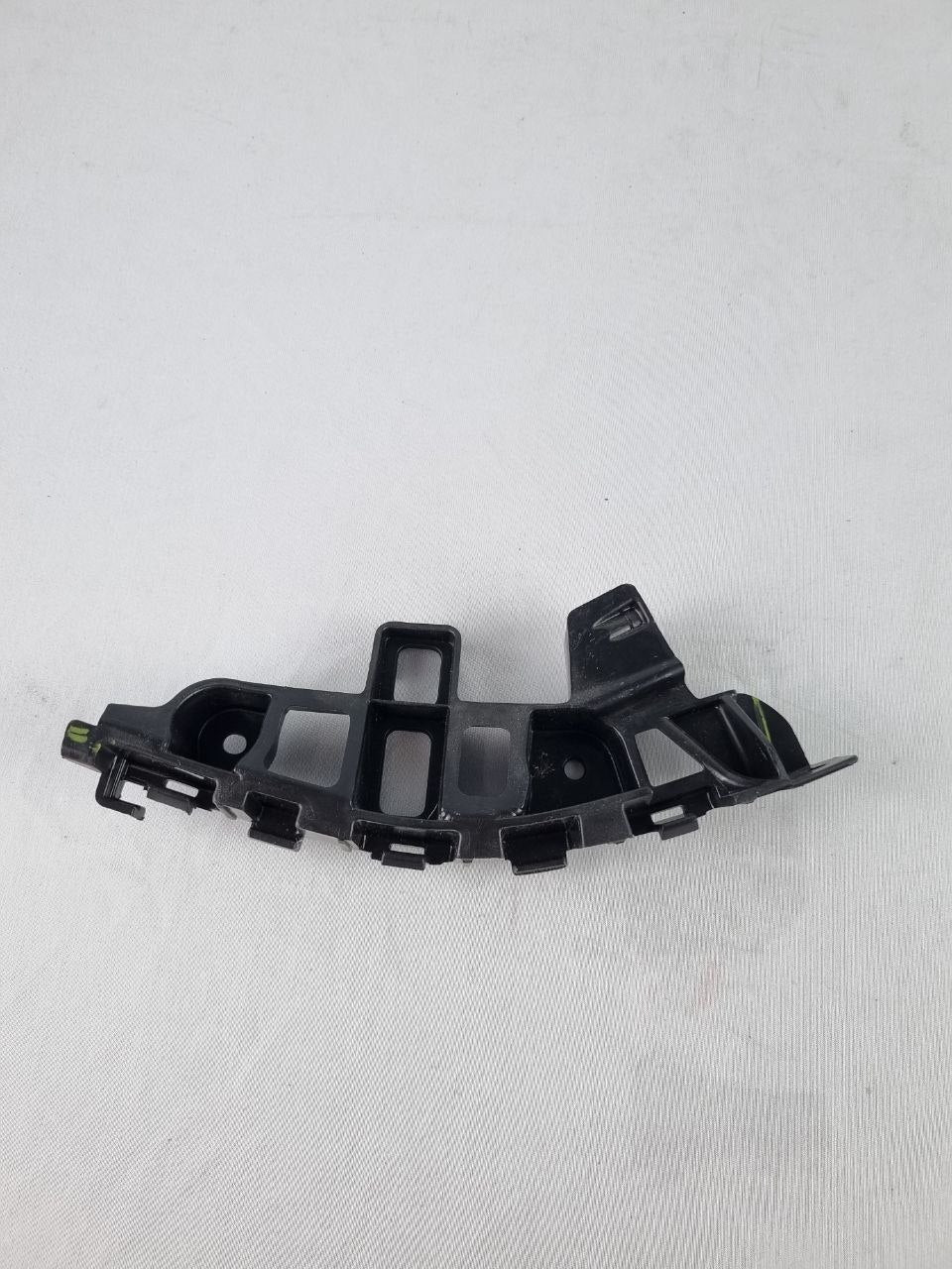 Guia Suporte Para-Choque Diant Dir Volkswagen Fox SpaceFox 2015/2022