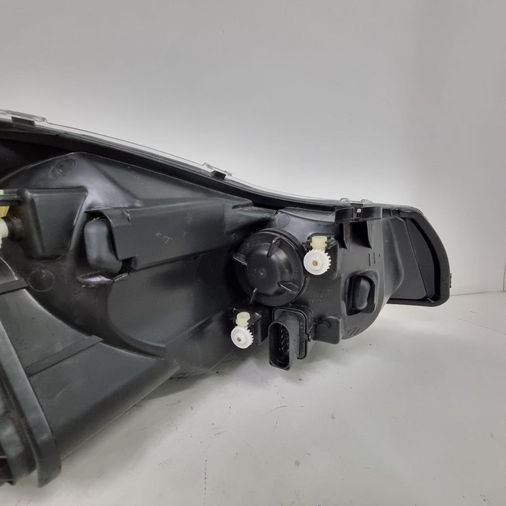 Farol Diant Esq Chevrolet Celer 2013/2023