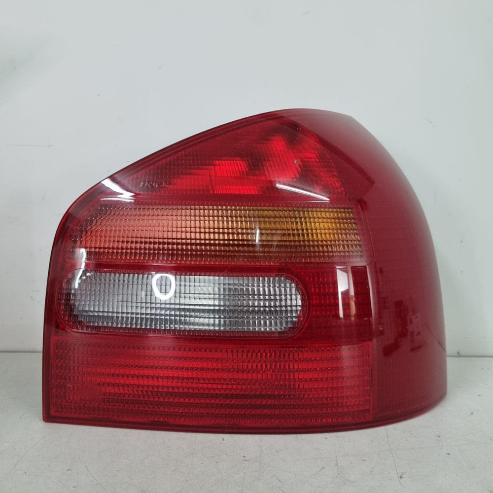 Lanterna Tras Dir Audi A3 1997/2000