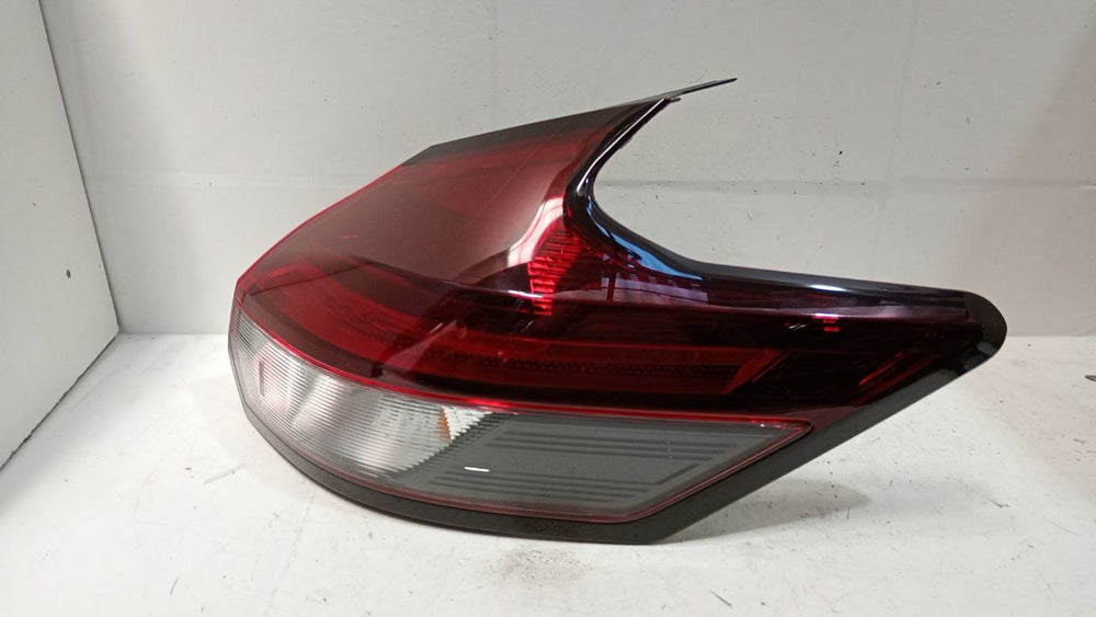 Lanterna Tras Dir Nissan Kicks LED 2017/2024