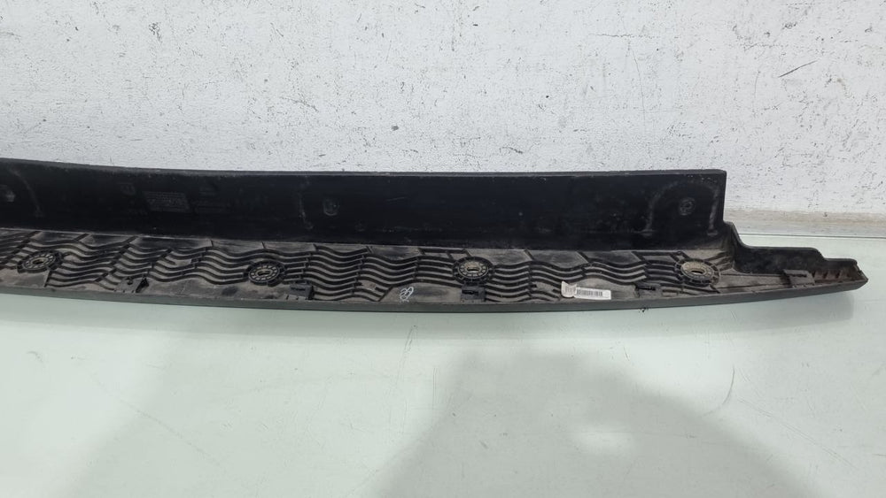 Moldura Superior Tampa Tras Fiat Strada 2020/2023