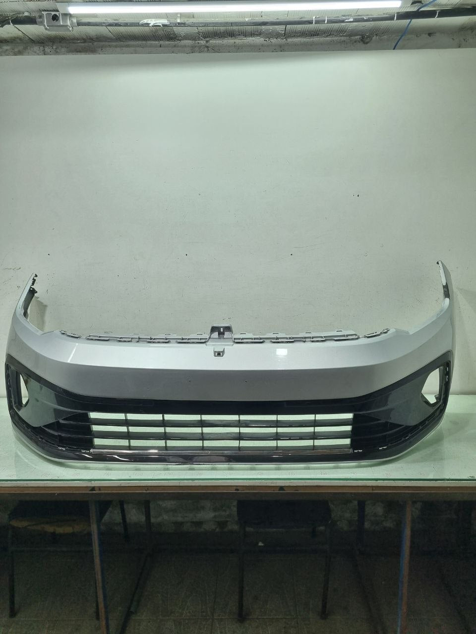 Parachoque Dianteiro VW Virtus 2024/2026 Usado