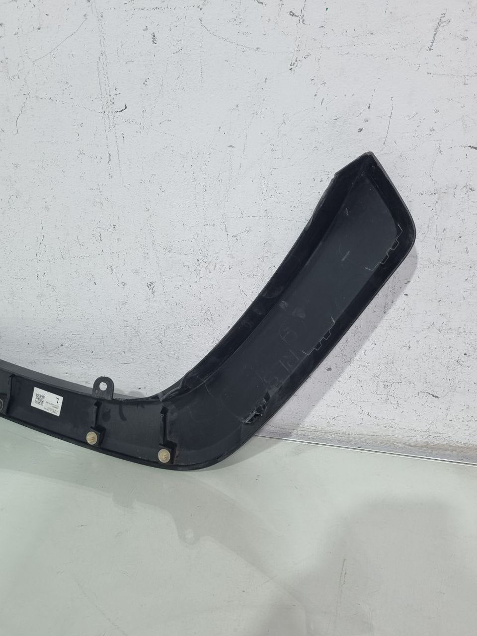 Moldura Paralama Traseira Esquerda Toyota RAV4 2019/2023 Usado