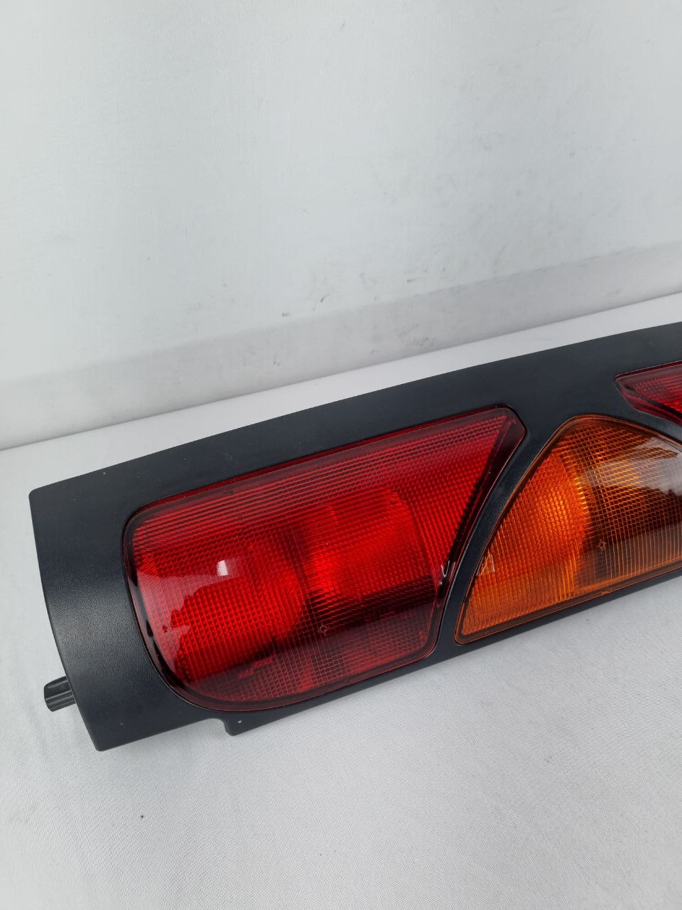 Lanterna Traseira Esquerda Renault Kangoo 2000/2008 Usada
