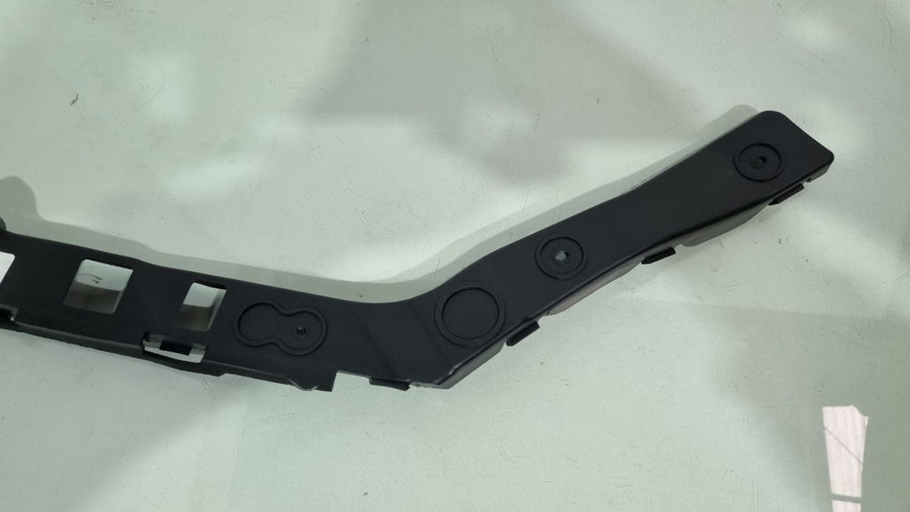 Guia Dir Parachoque Tras Chevrolet Prisma 2008/2012