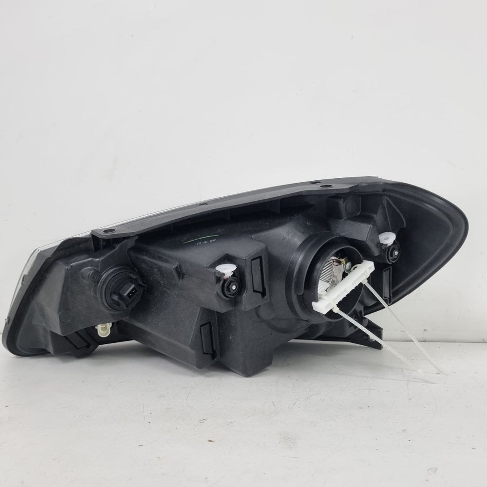 Farol Diant Dir Volkswagen Gol Voyage GVII 2017/2019