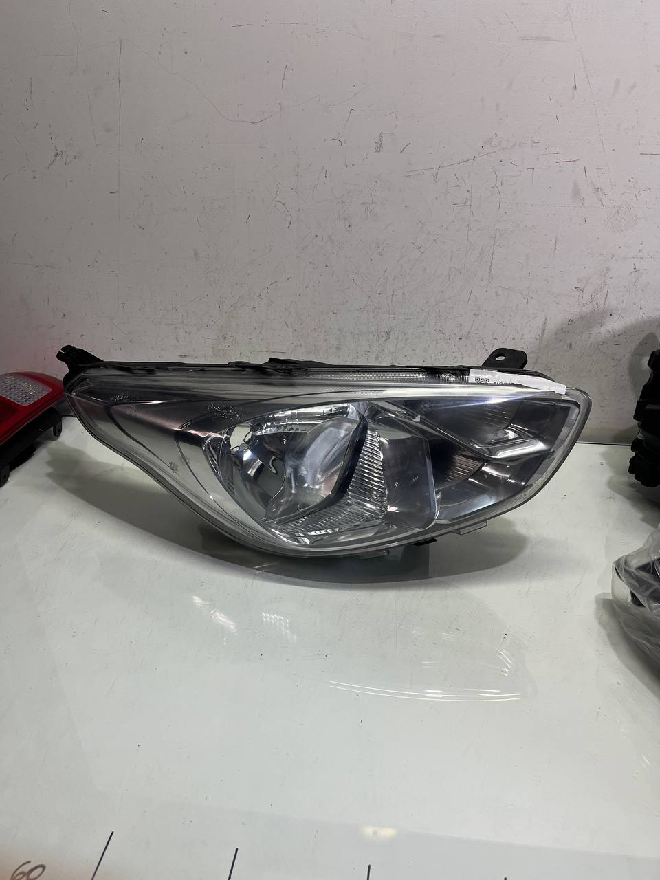 Farol Diant Dir Ford Ka 2019/2021 - Original