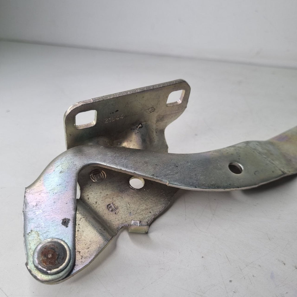 Dobradiça Capo Diant Fiat Uno Drive 2016/2024