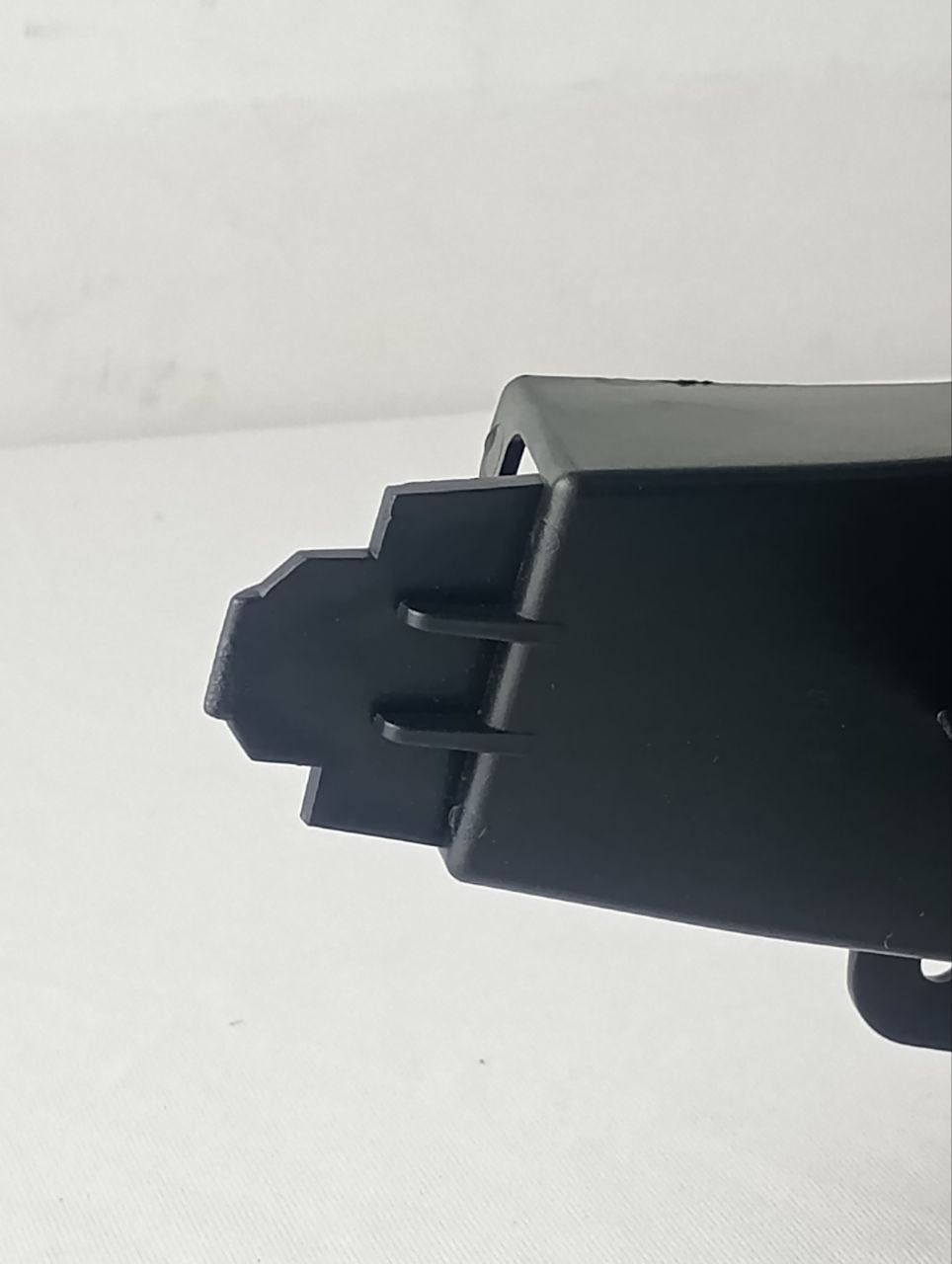 Defletor Ar Parachoque Dianteiro Esquerdo Renault Sandero Logan 2007/2014 Novo
