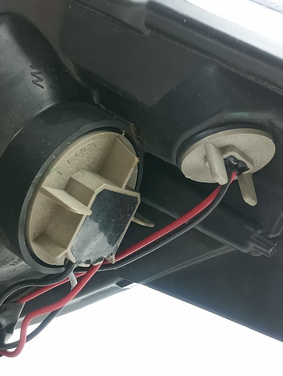Farol Diant Esq Nissan Sentra 2007/2009