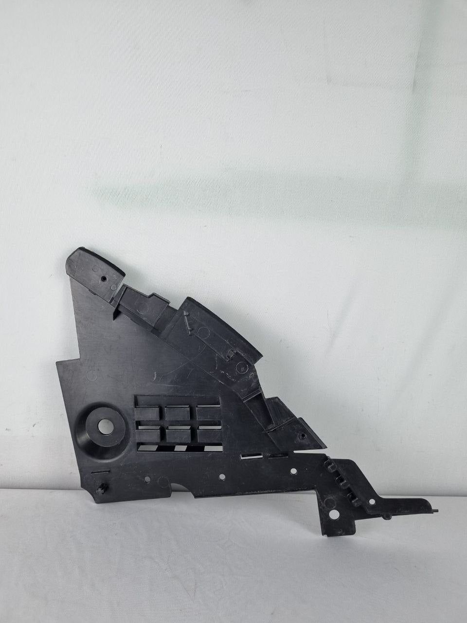 Suporte Parachoque Diant Esq Renault Duster 2016/2022