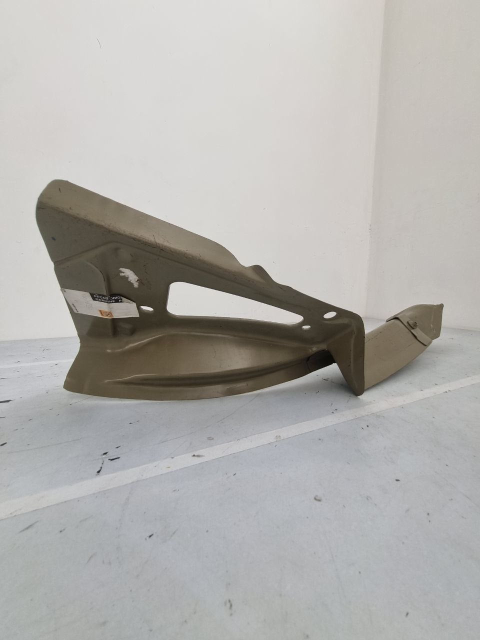 Alojamento Lanterna Traseira Esq Renault Sandero 2008/2014