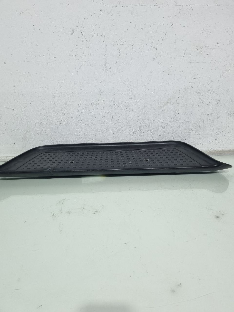 Pisante Parachoque Traseiro Volkswagen Amarok 2015/2019 Usado