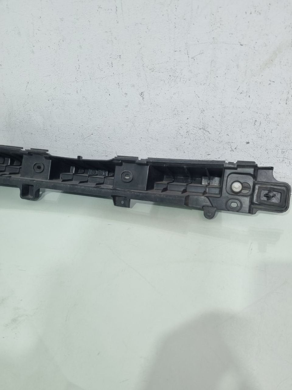 Reforço Parachoque Traseiro Ford Ka 2018/2021 Usado