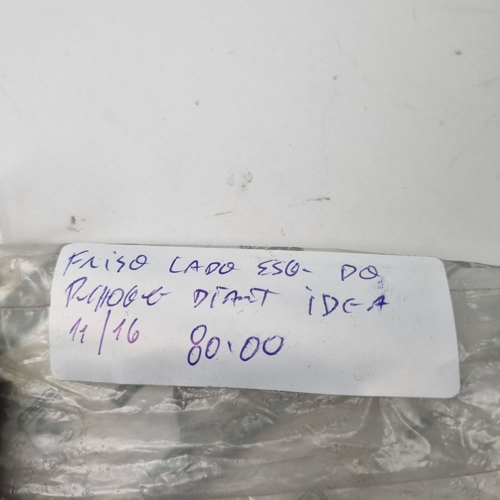 Friso Para-choque Dianteiro Esquerdo Fiat Idea 2011/2016 Usado
