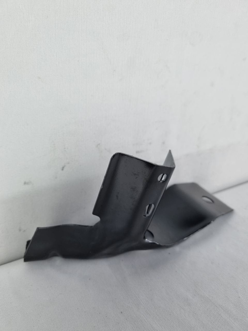 Suporte Paralama Esquerdo Volkswagen Fox SpaceFox 2004/2010 Novo