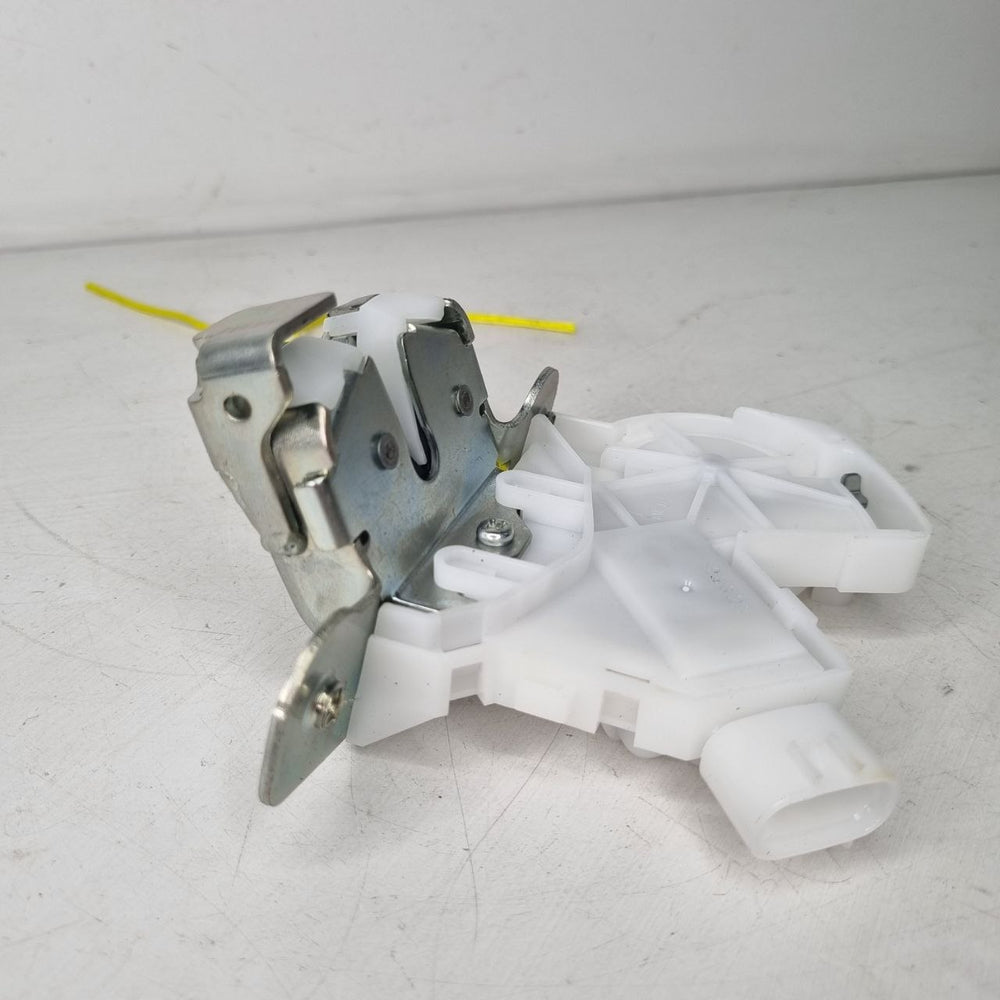 Fechadura Tampa Tras Toyota Etios Hatch 2013/2019