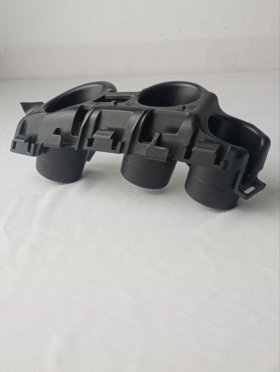 Suporte Guia Parachoque Traseiro Esq Chevrolet Cobalt 2016/2020 Novo