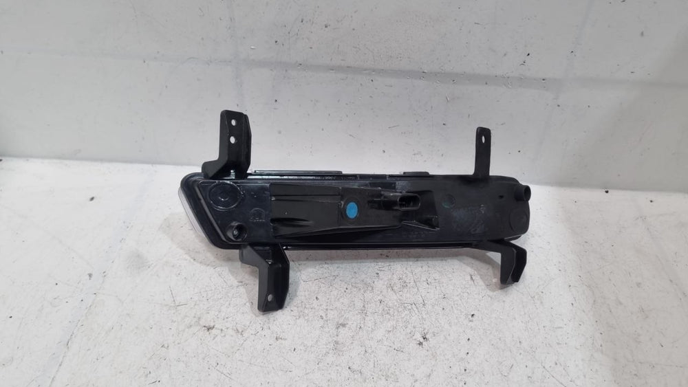 Farol de Milha Diant Dir Jeep Commander 2021/2024