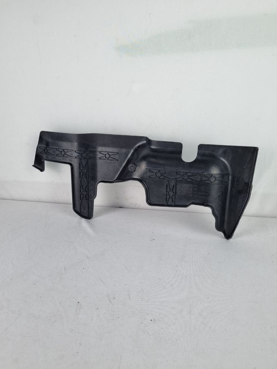 Defletor Ar Radiador Esq Volkswagen Gol/Voyage/Saveiro G5/G6/G7 2008/2023