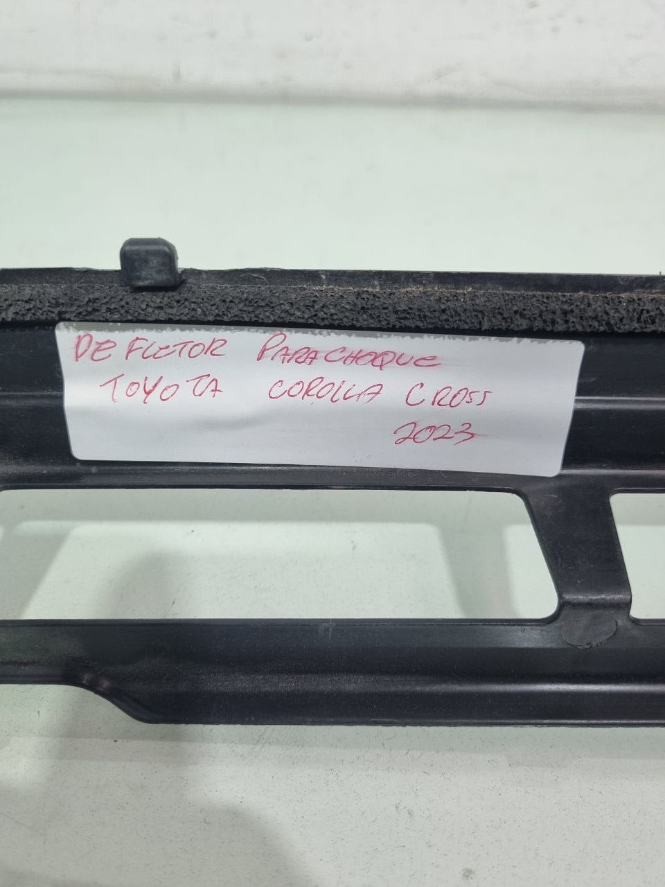 Defletor Parachoque Dianteiro Toyota Corolla Cross 2023/2024 Usado
