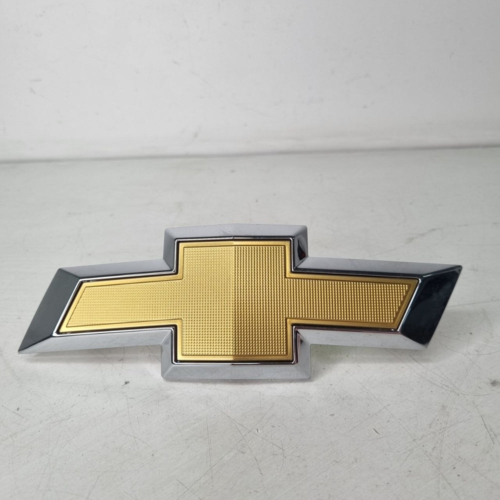 Emblema Diant Chevrolet Onix 2013/2019