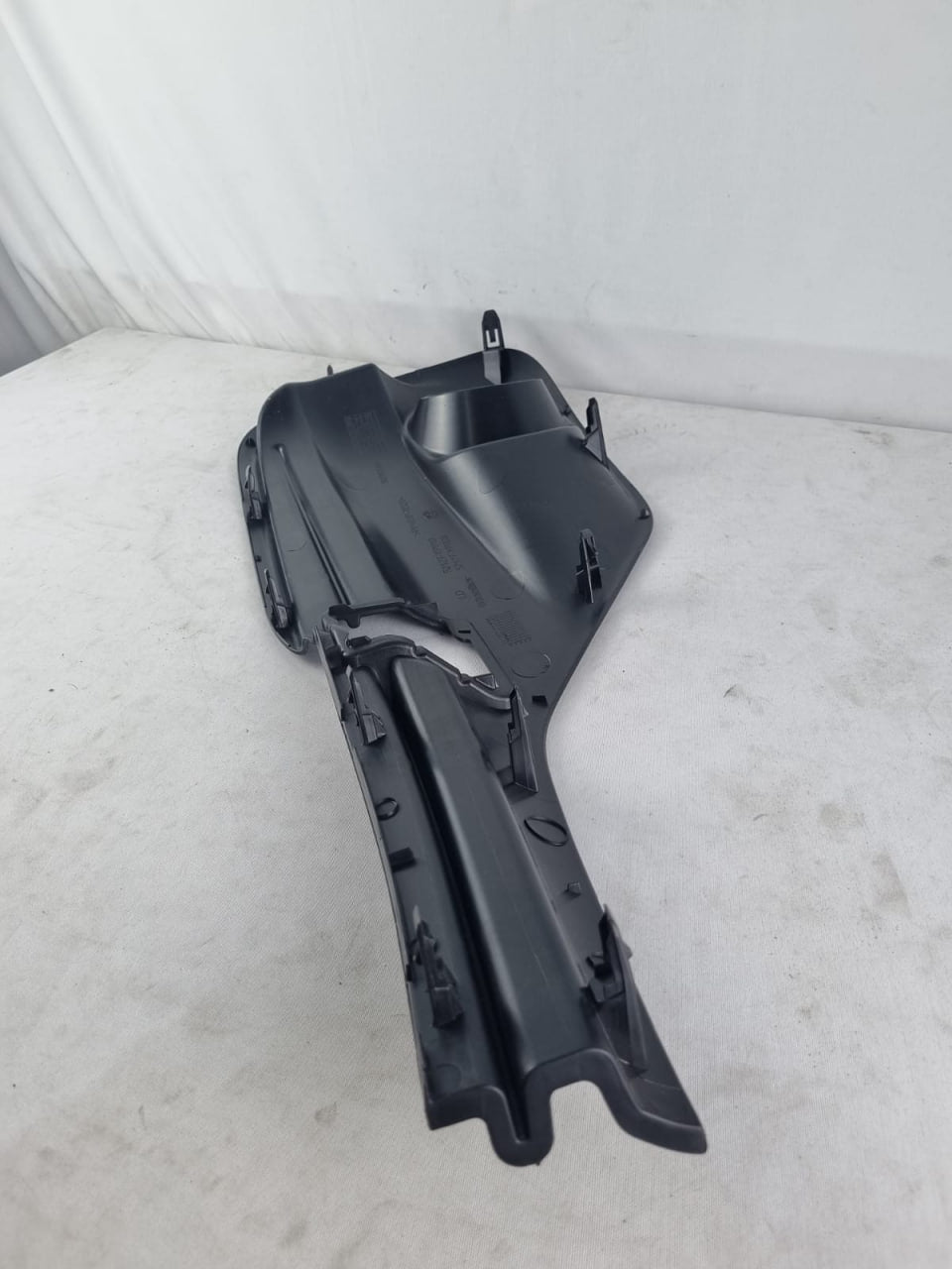 Moldura Farol Milha Direita Toyota Etios 2016/2021 Nova