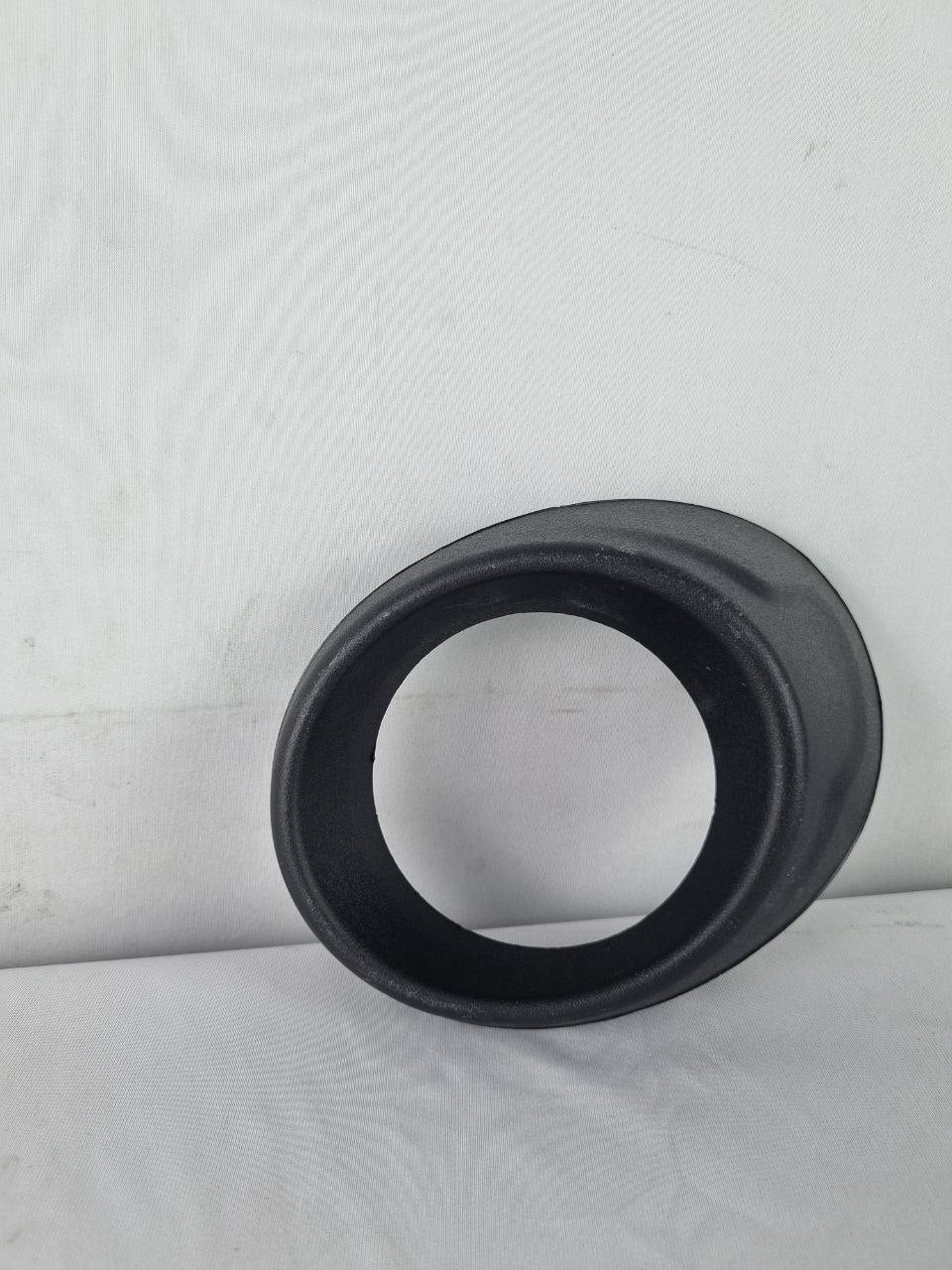 Moldura Farol Milha Diant Dir Ford Ka Hatch/Sedan 2014/2018