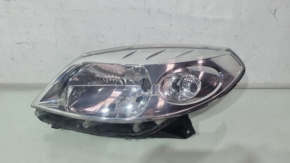 Farol Diant Esq Renault Sandero 2008/2011 Usado