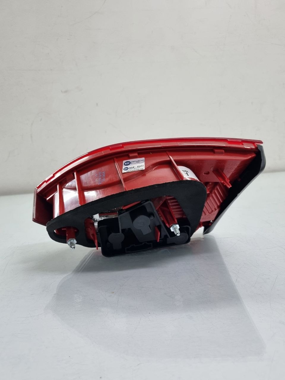 Lanterna Esquerda Jetta 2011/2015 Jetta Sedan Tampa Original