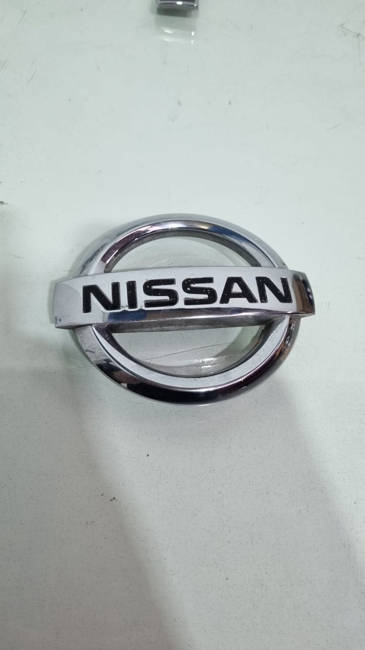 Emblema Grade Diant Nissan Sentra 2007/2013