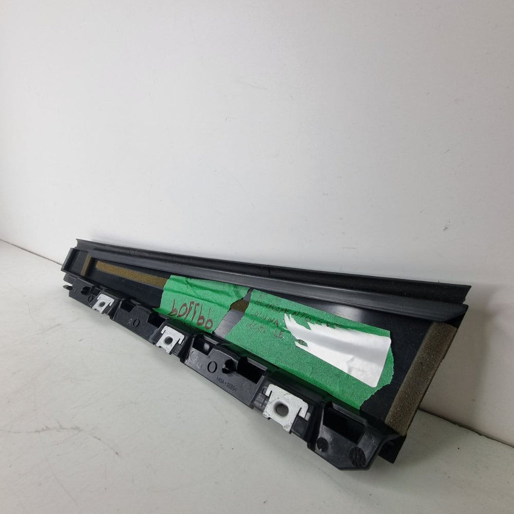 Moldura Coluna Porta Tras Esq Peugeot 208 2014/2021