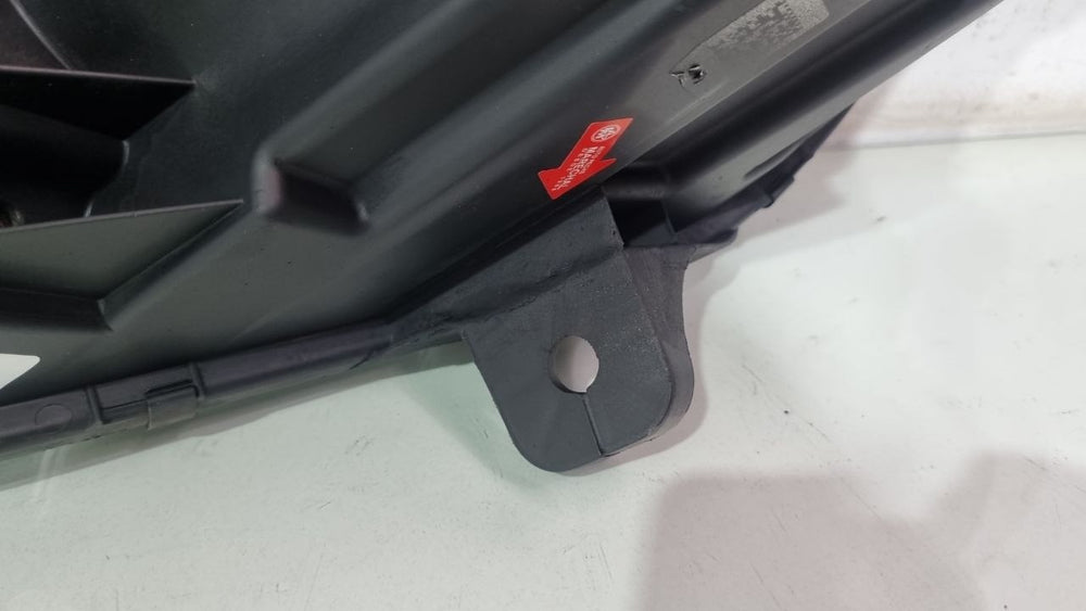 Farol Diant Dir Fiat Strada 2021/2025 Usado