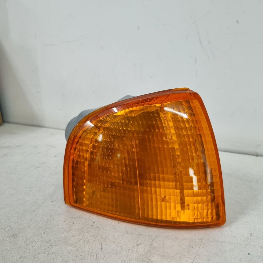 Lanterna Diant Dir Volkswagen Gol/Parati/Saveiro 1995/2000