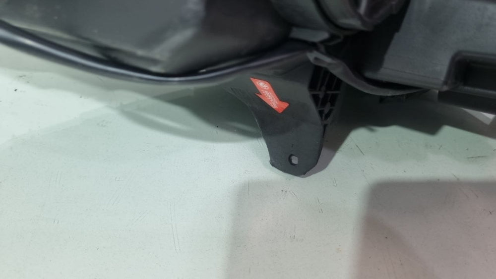 Farol Diant Dir GM Cruze 2016/2020 Usado