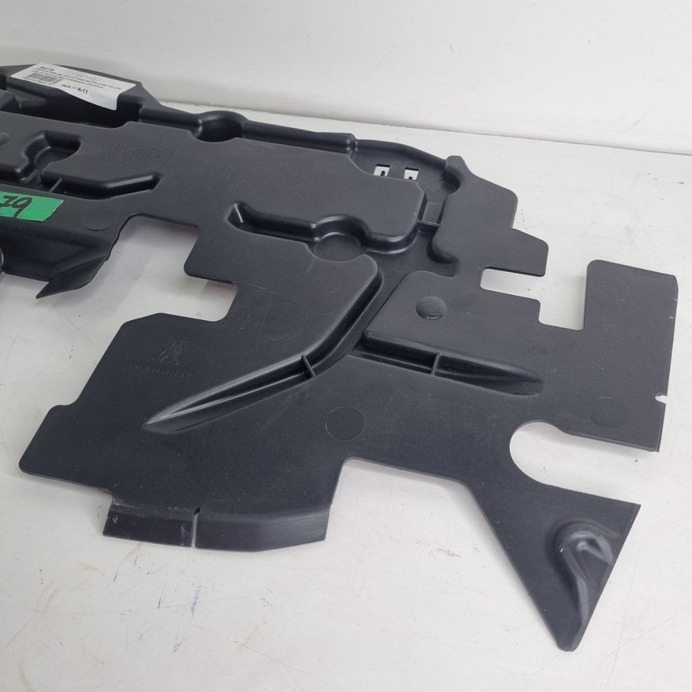 Defletor de Ar do Radiador Dir Peugeot 208 2015/2018
