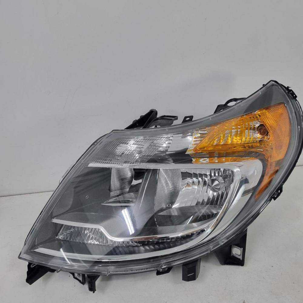 Farol Diant Esq Dodge Ram Promaster 2014/2019