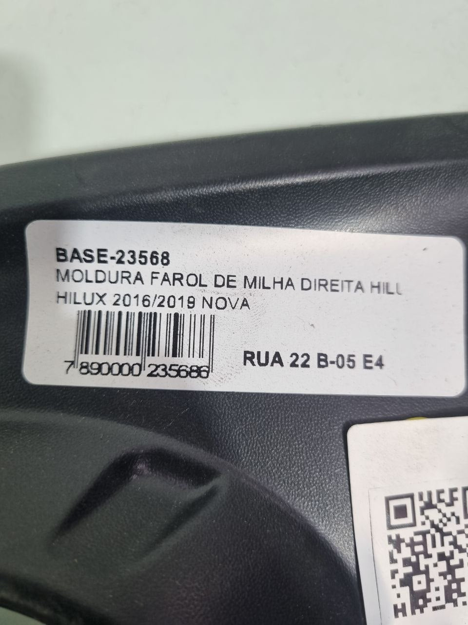 Moldura Farol de Milha Diant Dir Toyota Hilux 2016/2019