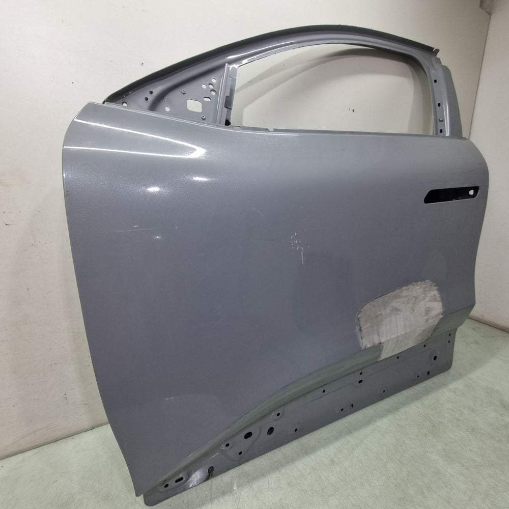 Porta Diant Esq Renault Duster 2024 Usada