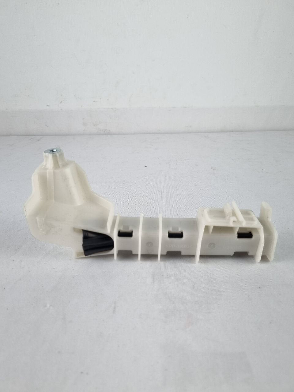 Guia Canaleta Vidro Porta Toyota Hilux SW4 2016/2021