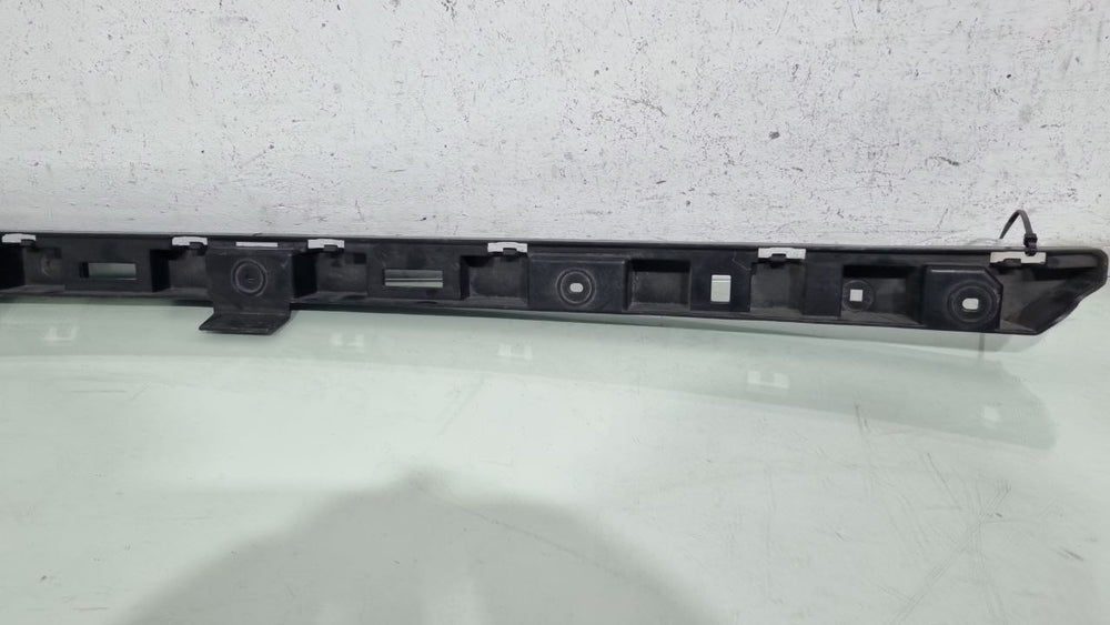 Guia Parachoque Tras Volkswagen Fox 2015/2022