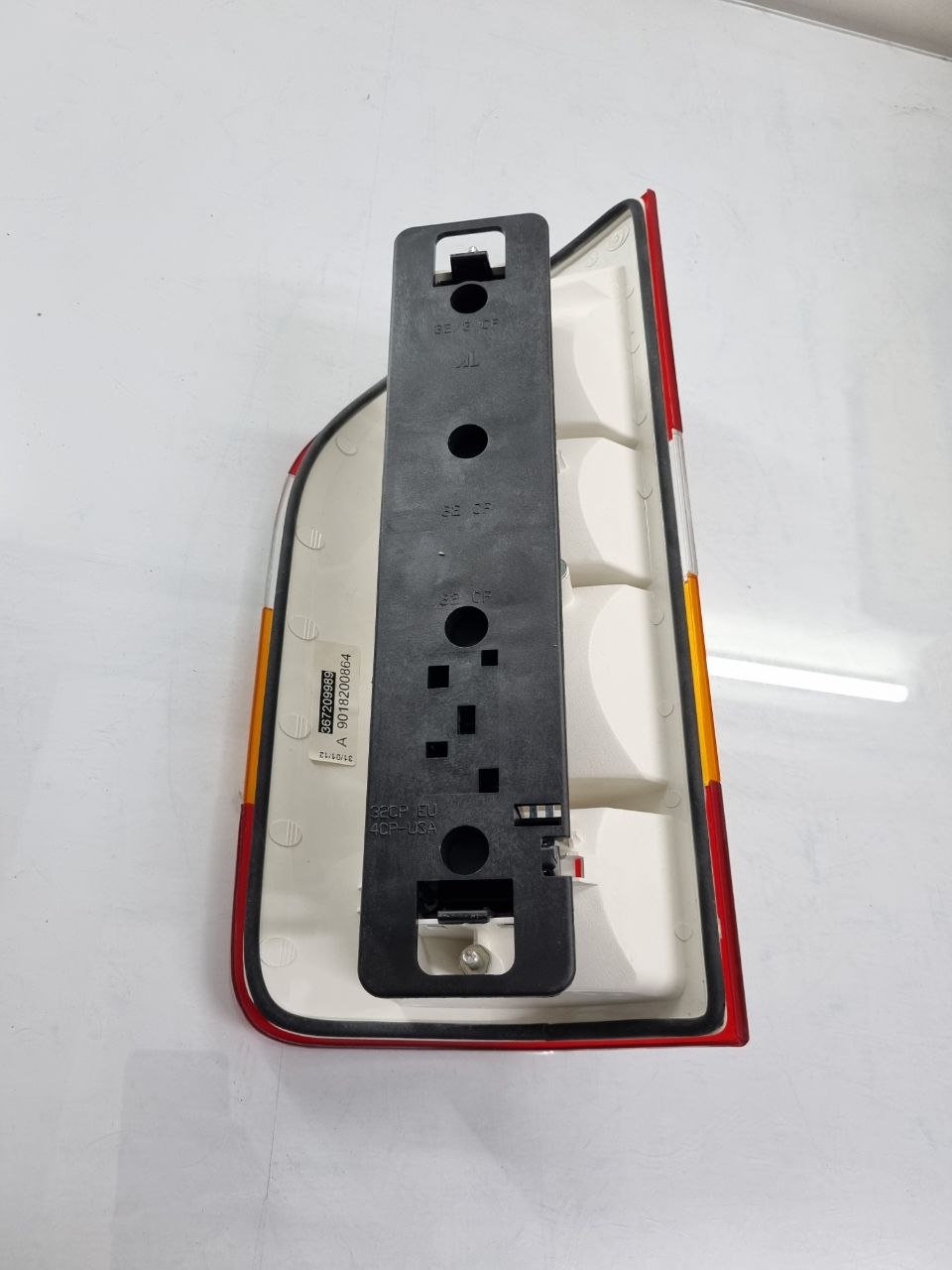 Lanterna Tras Dir Mercedes-Benz Sprinter 1997/2012