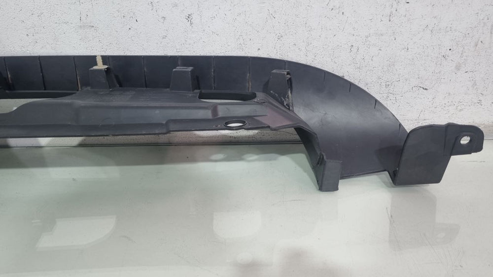 Moldura Lanterna Tras Dir Fiat Fiorino 2014/2023