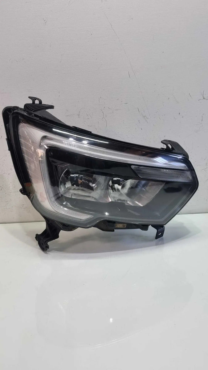 Farol Direito Renault Master 2020/2024