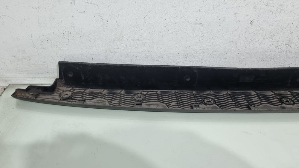 Moldura Superior Tampa Tras Fiat Strada 2020/2023