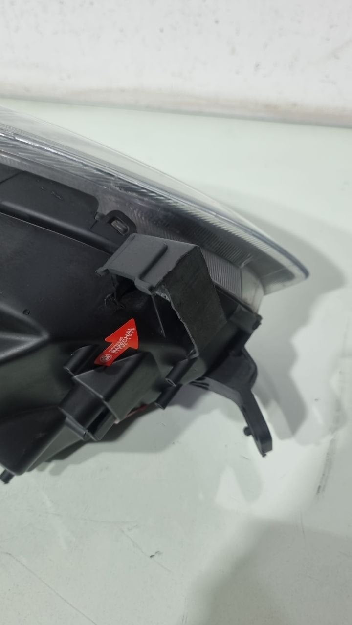 Farol Diant Esq GM Spin 2013/2018 Usado