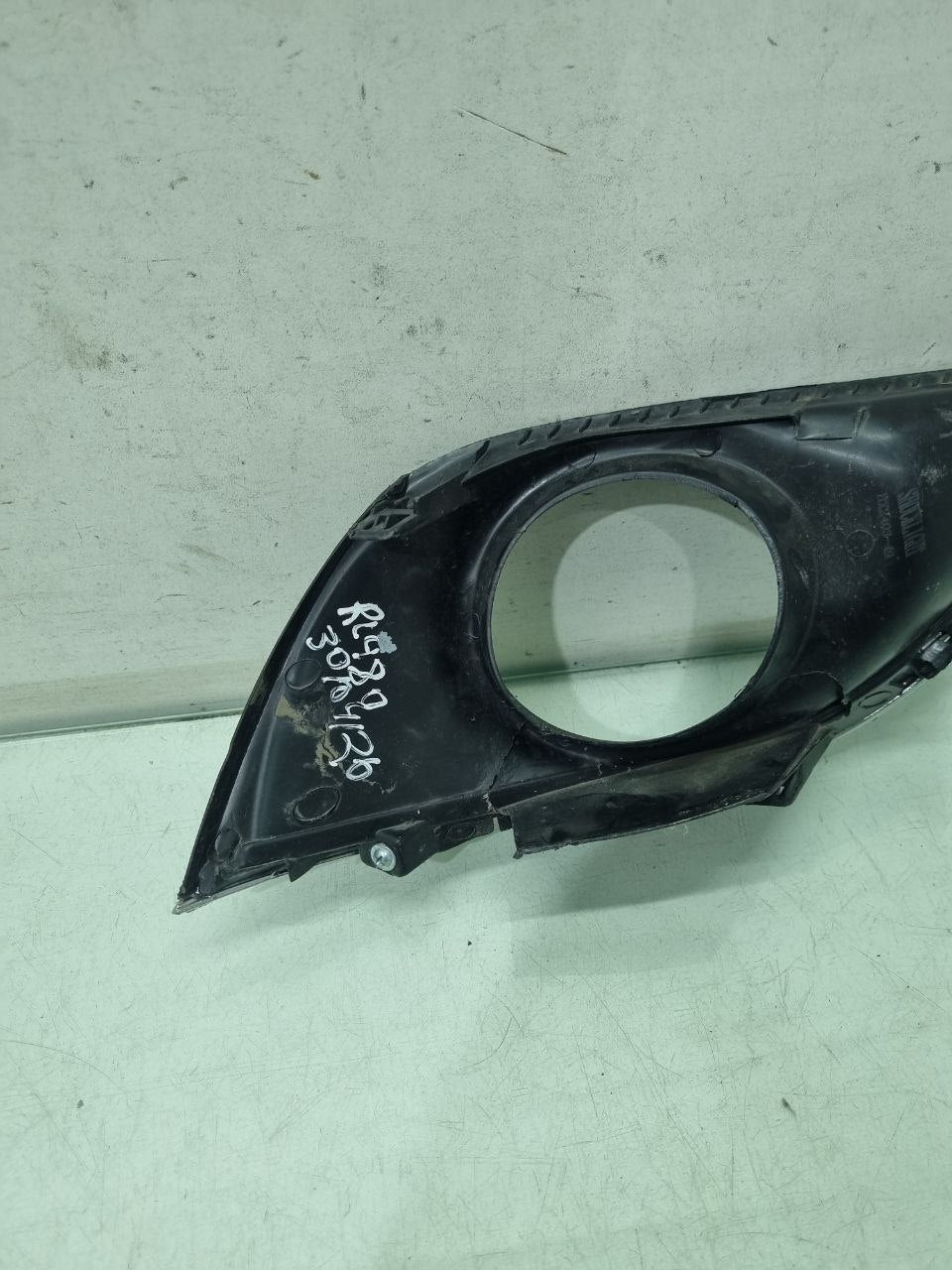 Moldura Farol Neblina Dianteiro Esq Chevrolet Cruze 2016/2019 Usado