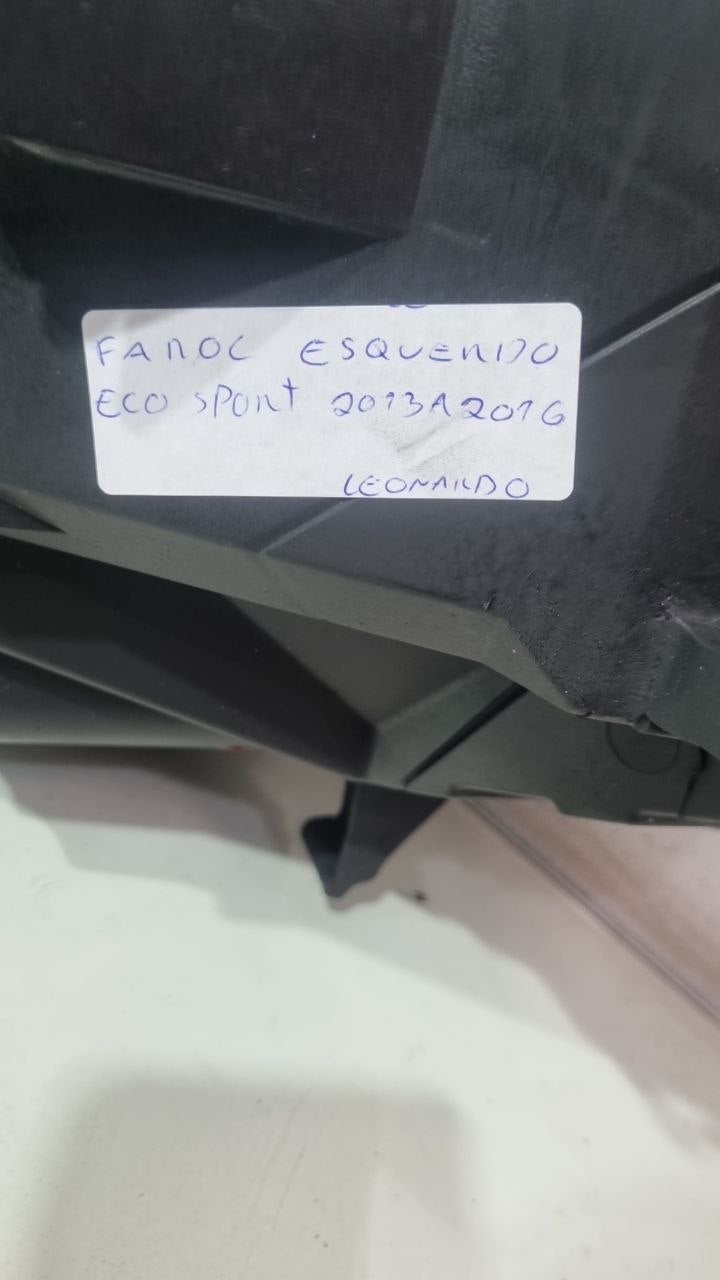 Farol Dianteiro Esquerdo Ford EcoSport 2013/2016 Usado